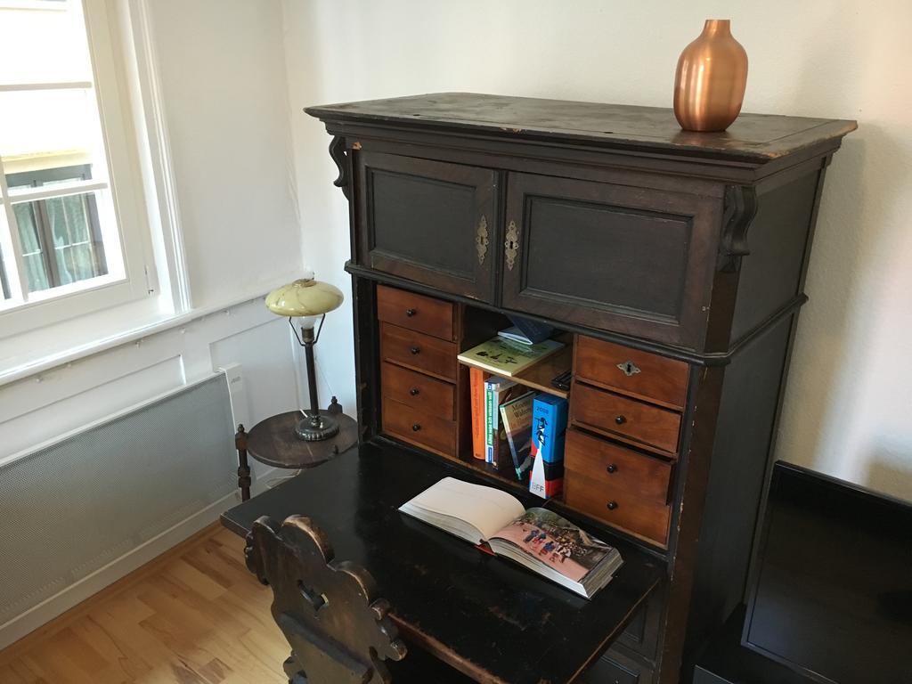 Privatzimmer In Bester Altstadtlage Tubingen Bagian luar foto