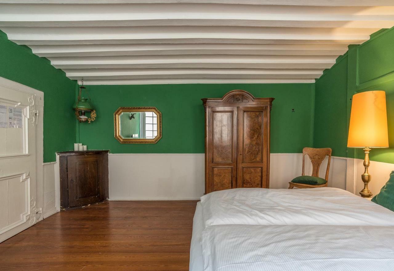 Privatzimmer In Bester Altstadtlage Tubingen Bagian luar foto