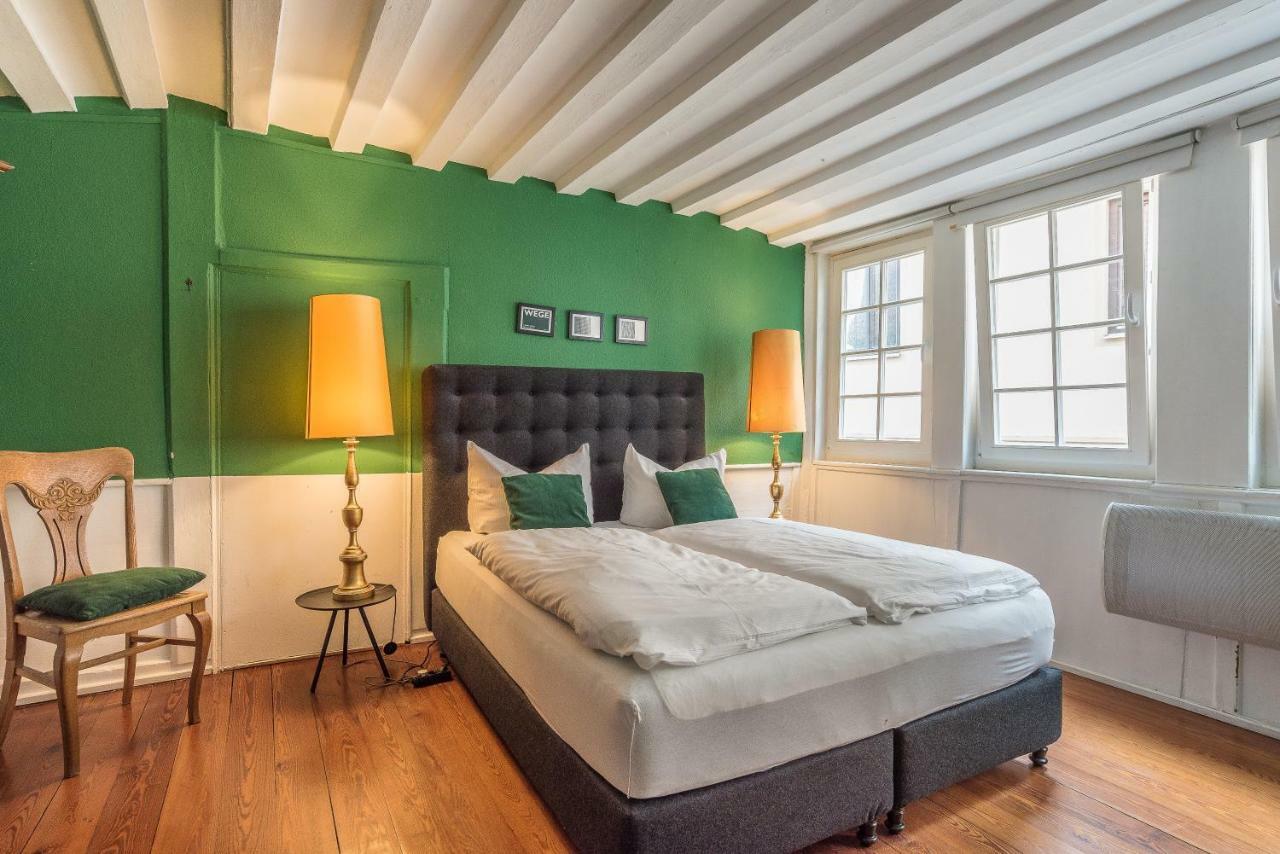 Privatzimmer In Bester Altstadtlage Tubingen Bagian luar foto