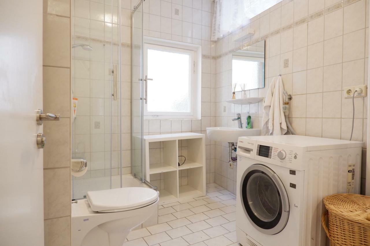 Privatzimmer In Bester Altstadtlage Tubingen Bagian luar foto